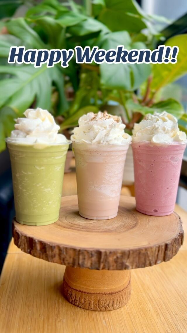 Enjoy this weekend with one of our amazing non-coffee based blended creations!

🍵 Matcha Madness
 ✨made with bananas, coconut milk, matcha (sweetened or unsweetened) and ice
☕️ Blended Chai
 ✨made with our chai concentrate, milk of choice and ice
🍓 Strawberry Frappe
 ✨made with strawberries, milk of choice, vanilla syrup and ice

#lovesummer #summer #summervibes #blendeddrinks #local #lovelocal #sudbury